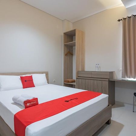Reddoorz Plus @ Cirebon City Center Екстериор снимка