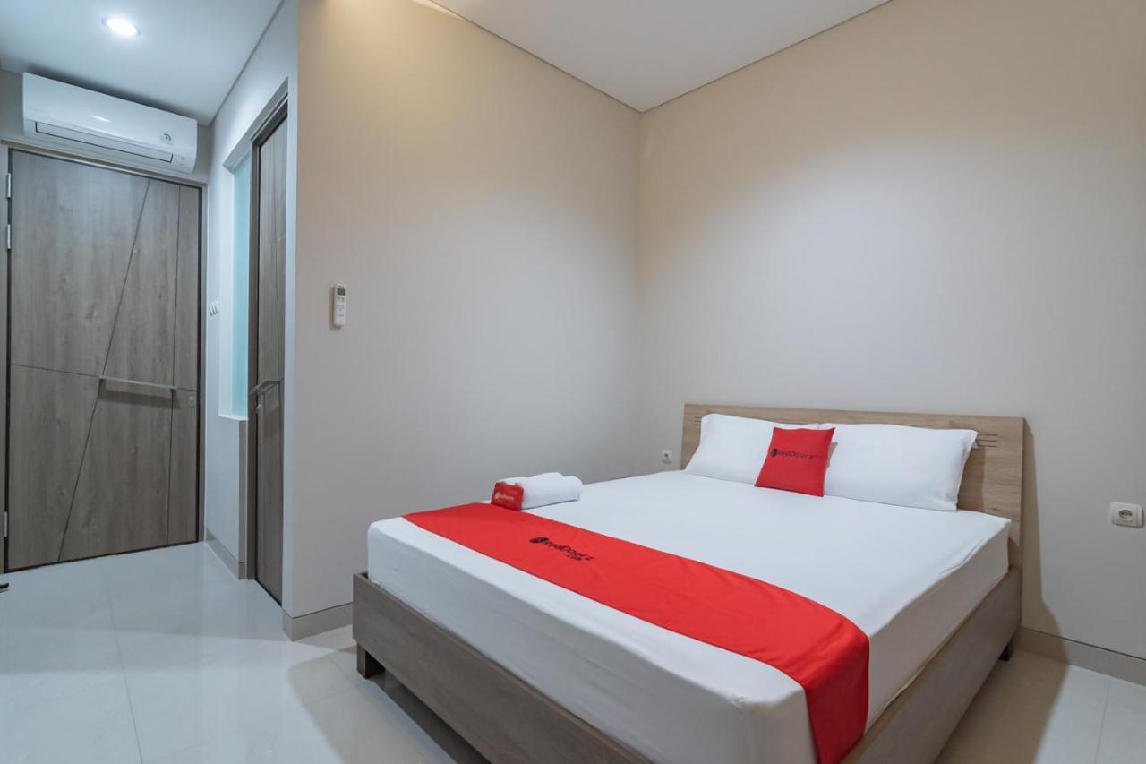 Reddoorz Plus @ Cirebon City Center Екстериор снимка