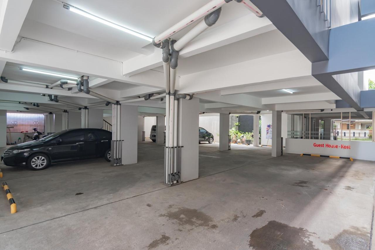 Reddoorz Plus @ Cirebon City Center Екстериор снимка