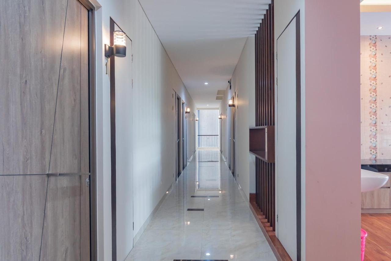 Reddoorz Plus @ Cirebon City Center Екстериор снимка